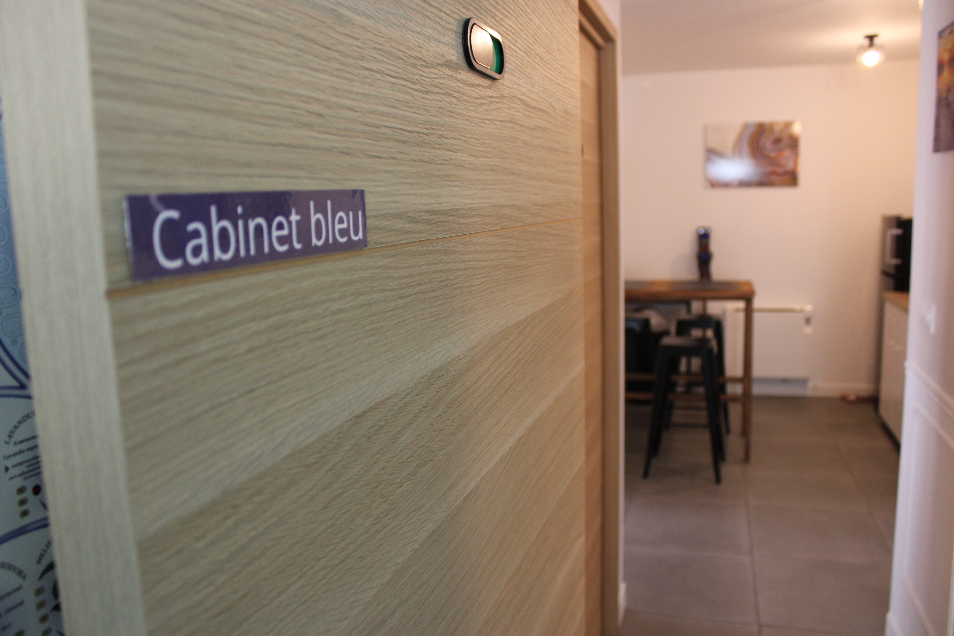 Vue complémentaire du Cabinet bleu INKEYO
